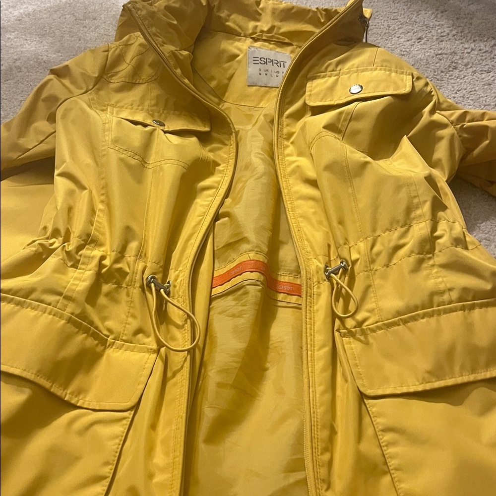 Esprit vintage  Bright Yellow Utility Jacket. Full rain jacket. - Picture 7 of 8